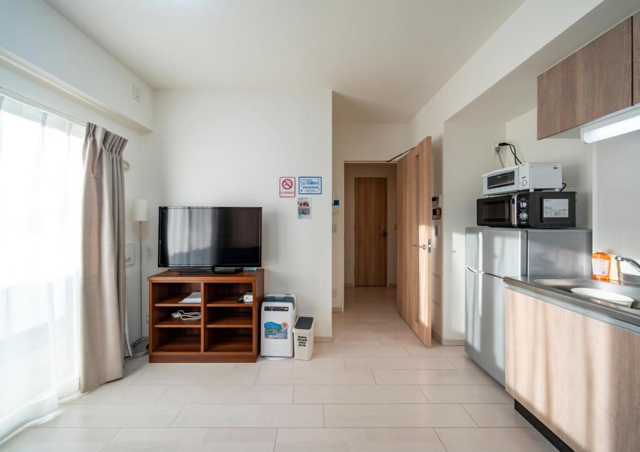 Meet Me Umeda Nishi Aparthotel Osaka Ngoại thất bức ảnh