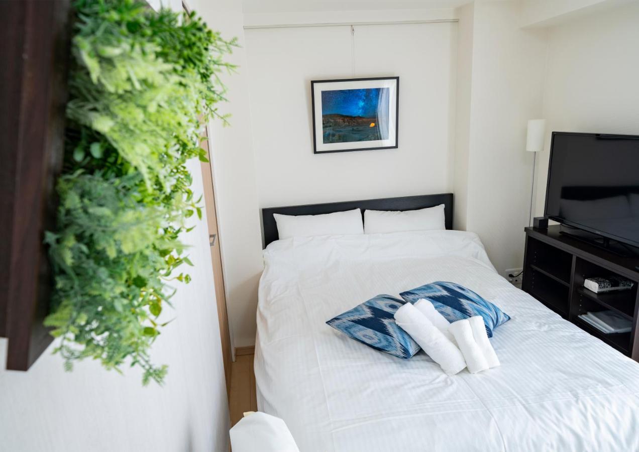 Meet Me Umeda Nishi Aparthotel Osaka Ngoại thất bức ảnh